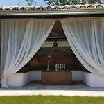 Poolhouse