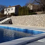 Poolhouse *