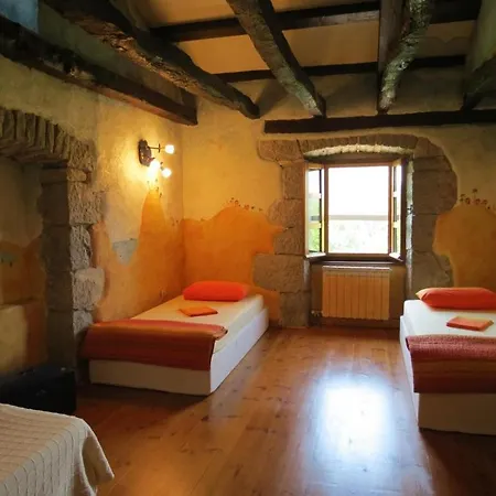 Poolhouse Roč