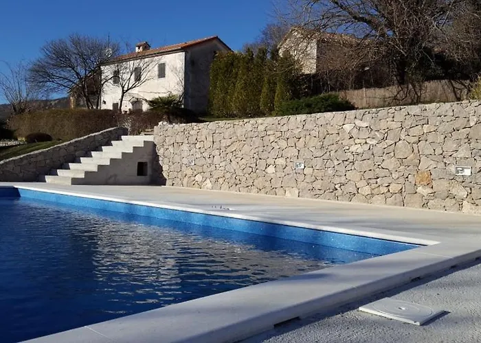 Poolhouse *